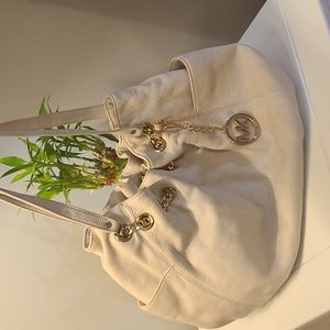 Michael Kors Hobo Bag